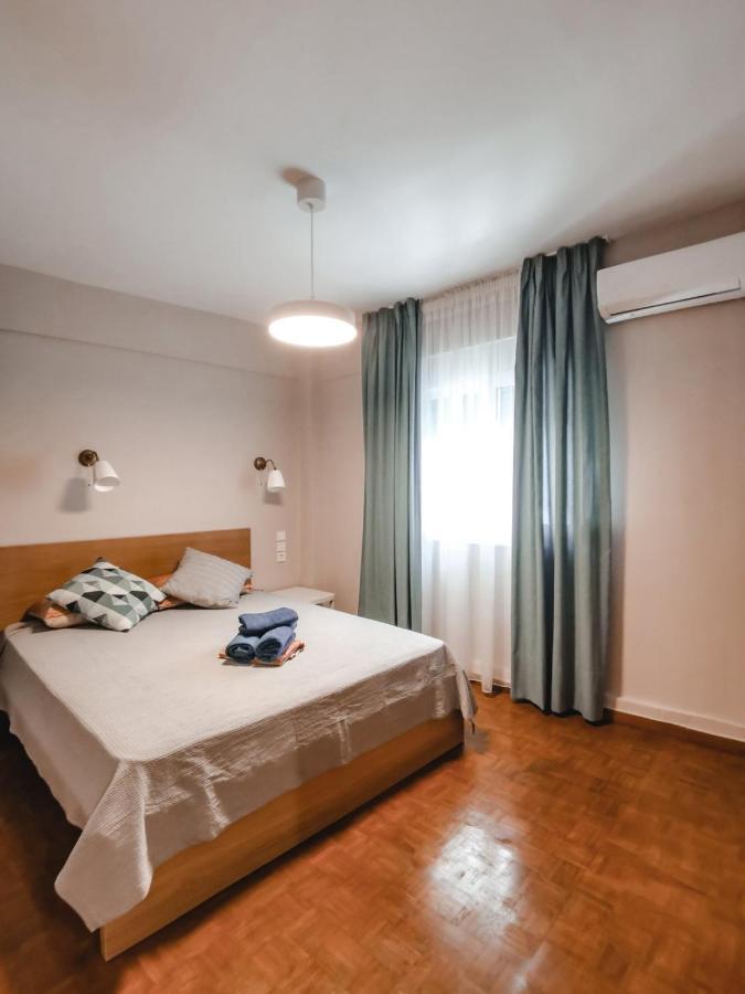 Tip Top Apartment Chalkís エクステリア 写真